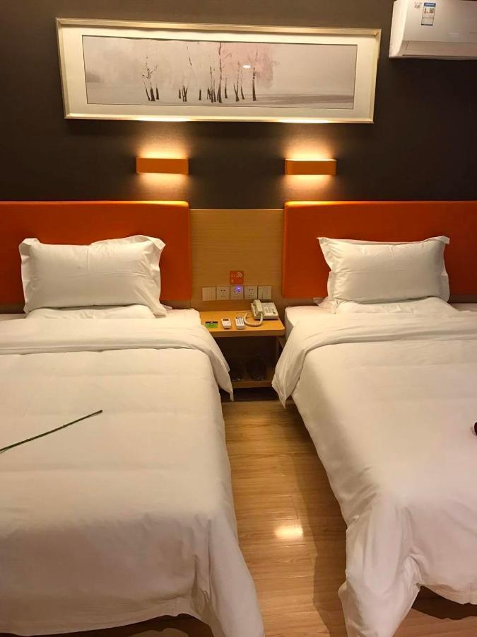 7 Days Premium Chongqing Jiangbei International Airport Branch Hotell Eksteriør bilde