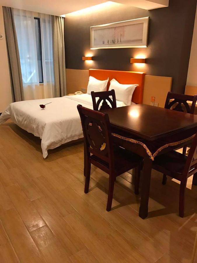 7 Days Premium Chongqing Jiangbei International Airport Branch Hotell Eksteriør bilde