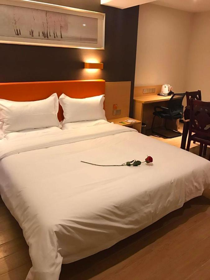 7 Days Premium Chongqing Jiangbei International Airport Branch Hotell Eksteriør bilde